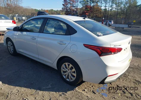 2018 Hyundai Accent Se z USA, uszkodzony, nr VIN 3KPC24A3XJE011894